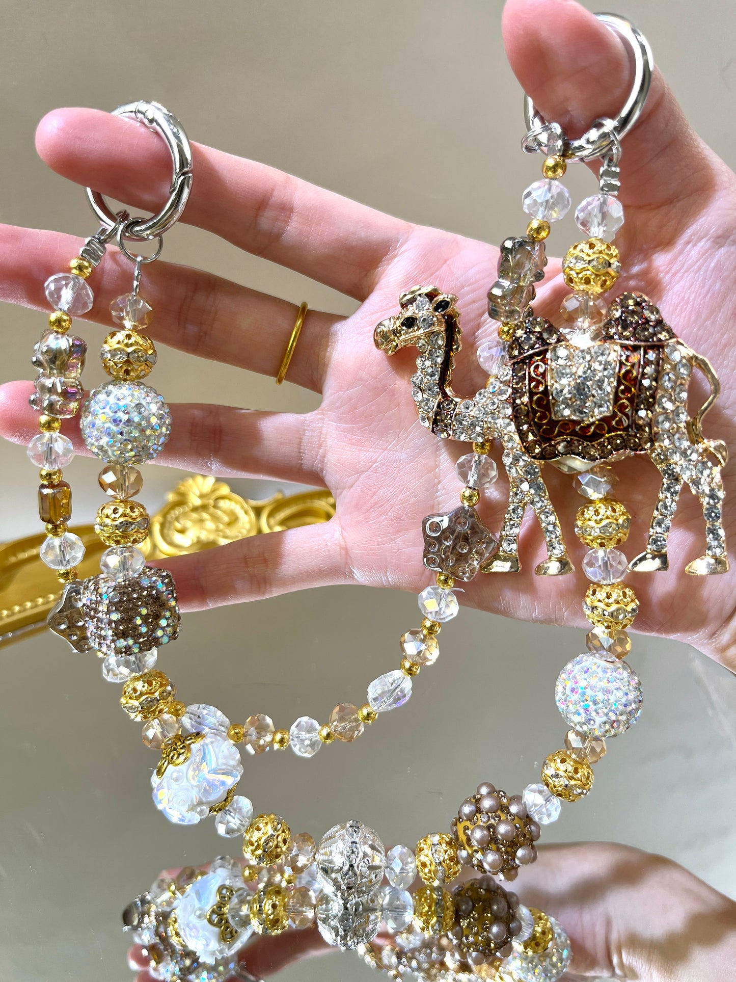 [Usharess] Premium Phone Chain - PP-012 Camel